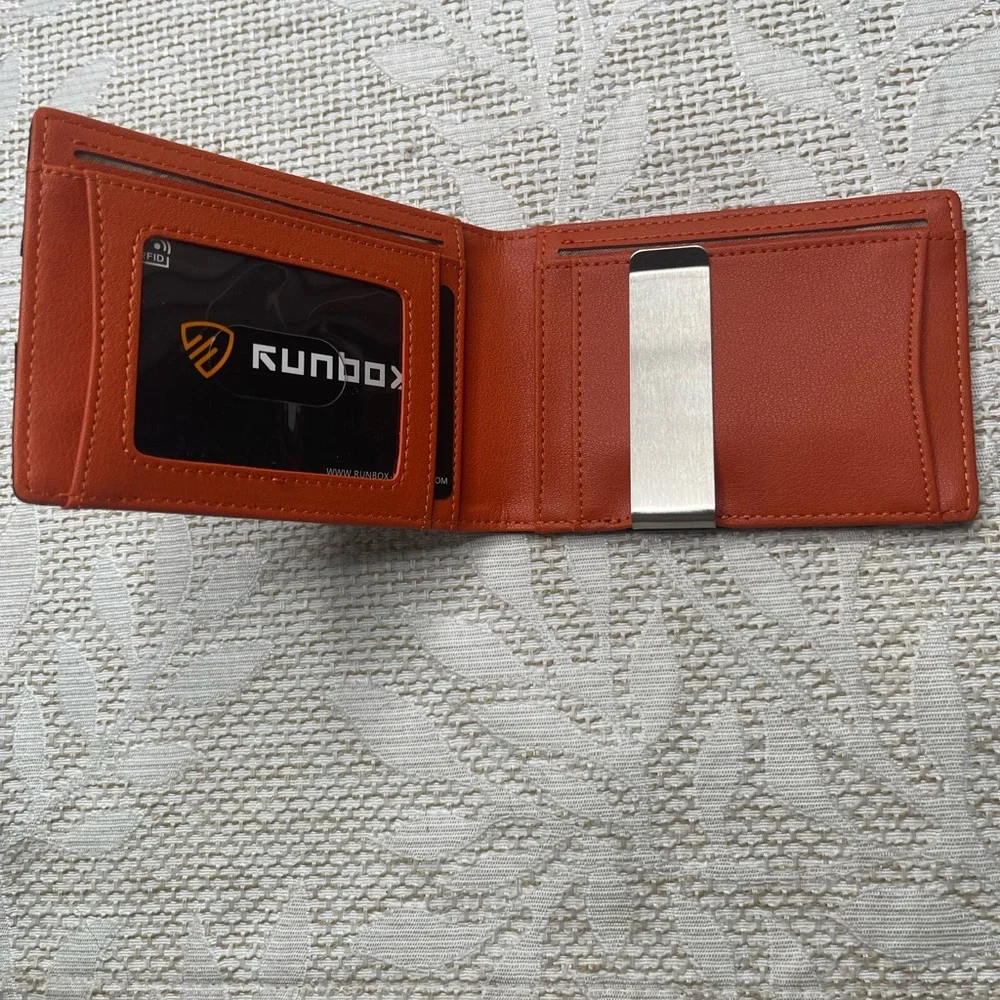Runbox Black Carbon Fiber Wallet new